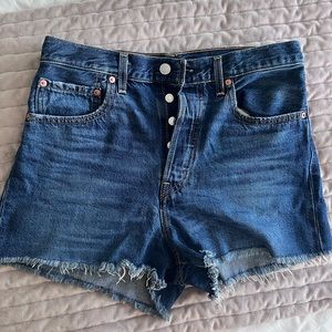 LEVI RIBCAGE WOMENS SHORTS